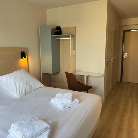 Karaez Hotel - Brithotel Carhaix Ngoại thất bức ảnh